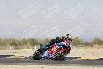 media/Nov-01-2025-CVMA (Sat) [[fc0f7531b8]]/Race 10-Formula Superbike-Supersport Open/